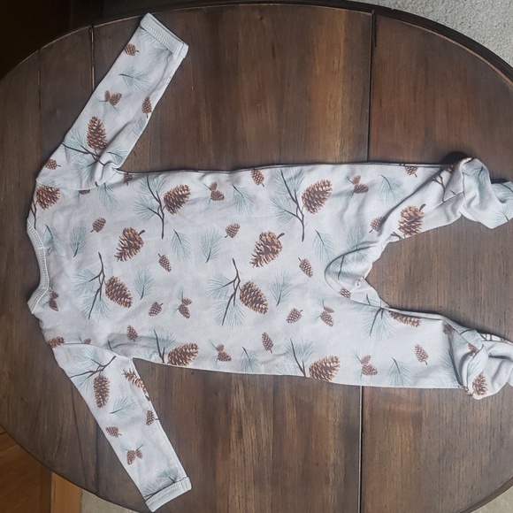 Carly Barley NWT Footed One Piece Romper Sz 0-3M - Picture 3 of 6
